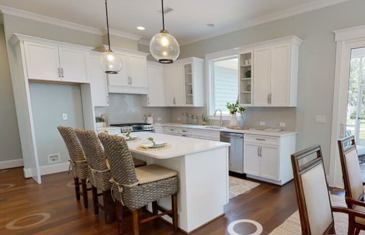 Tour - The River Birch